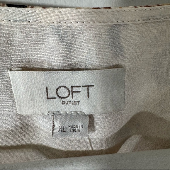 Loft Cream and Brown Floral Surplice Top NWT - Picture 9 of 12